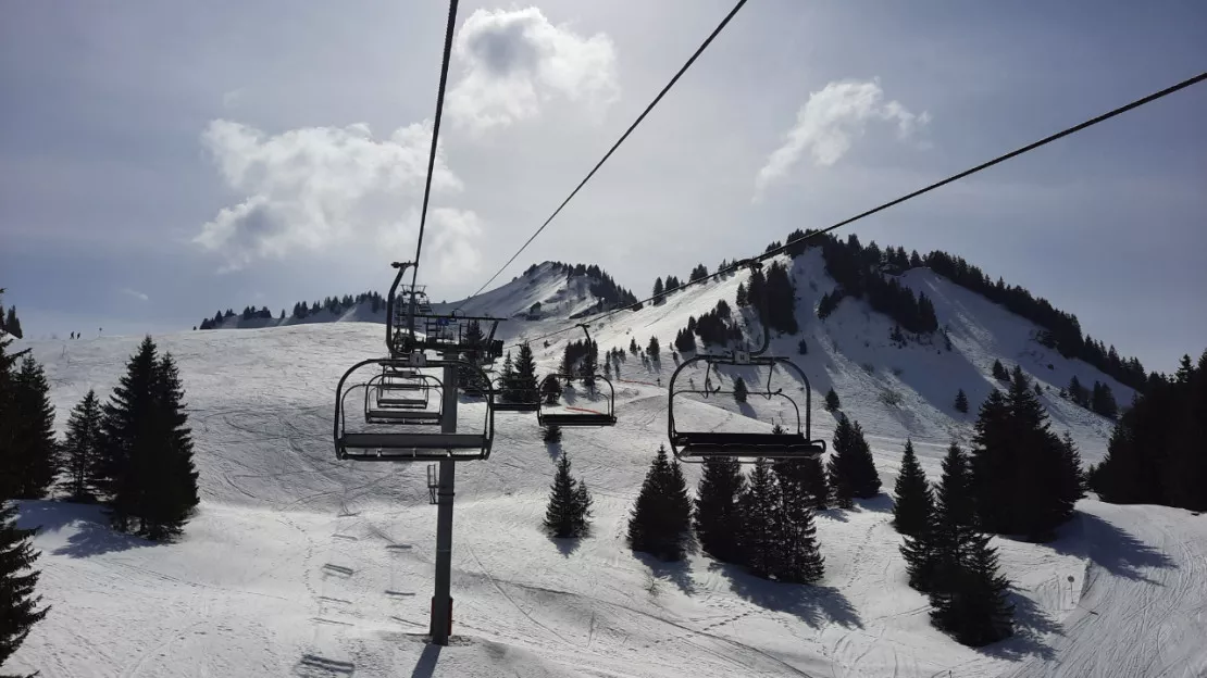 19% des français envisagent de partir à la montagne cet hiver malgré un contexte économique instable