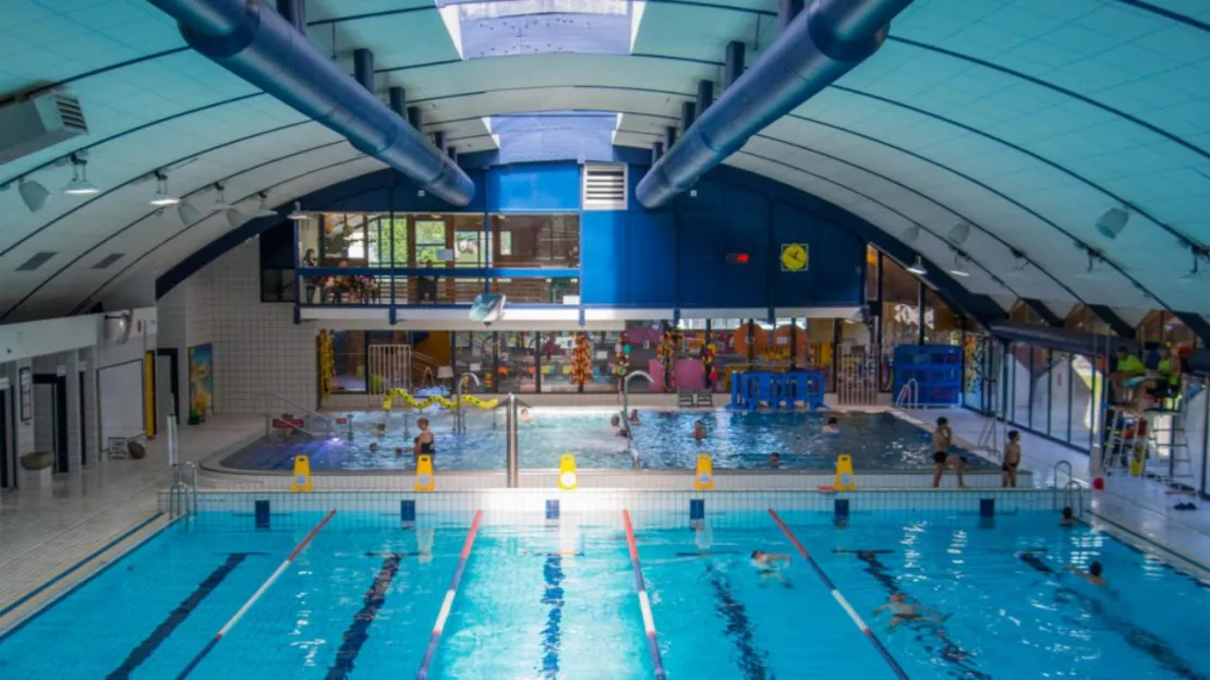 Annecy : la nouvelle piscine-patinoire Jean Régis a fait peau neuve