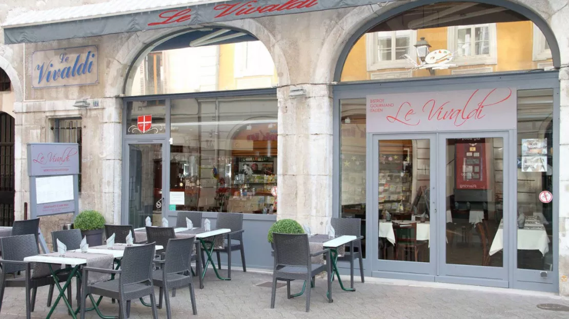 Chambéry: fermeture des établissements de restauration à 1h30 la nuit