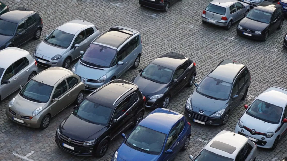 De nouvelles réglementations pour le stationnement à Annecy cet été