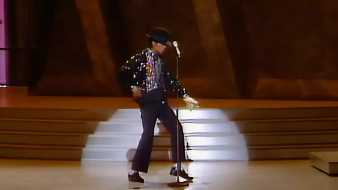 Michael Jackson : son fameux chapeau "moonwalk" mis en vente