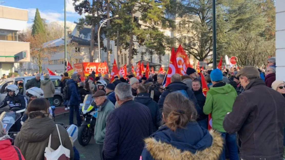 Plusieurs centaines de personnes ont manifesté hier soir à Chambéry