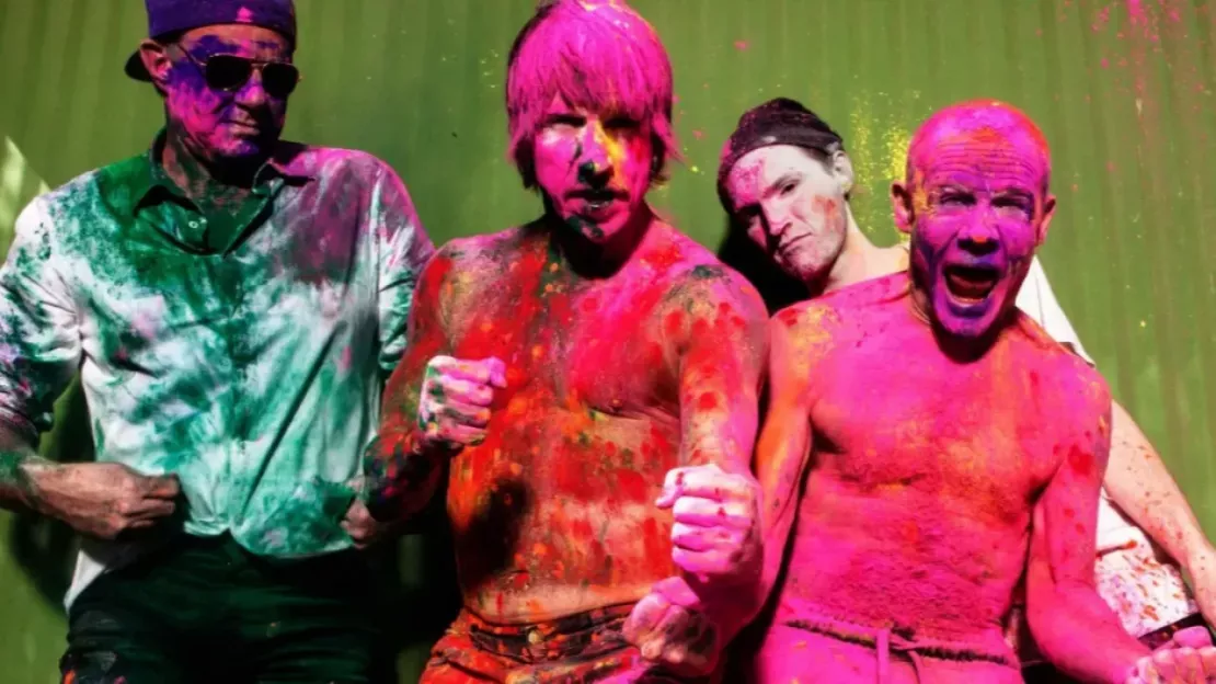 Red Hot Chili Peppers : Flea exprime ses regrets sur le nombre de basses cassées sur scène