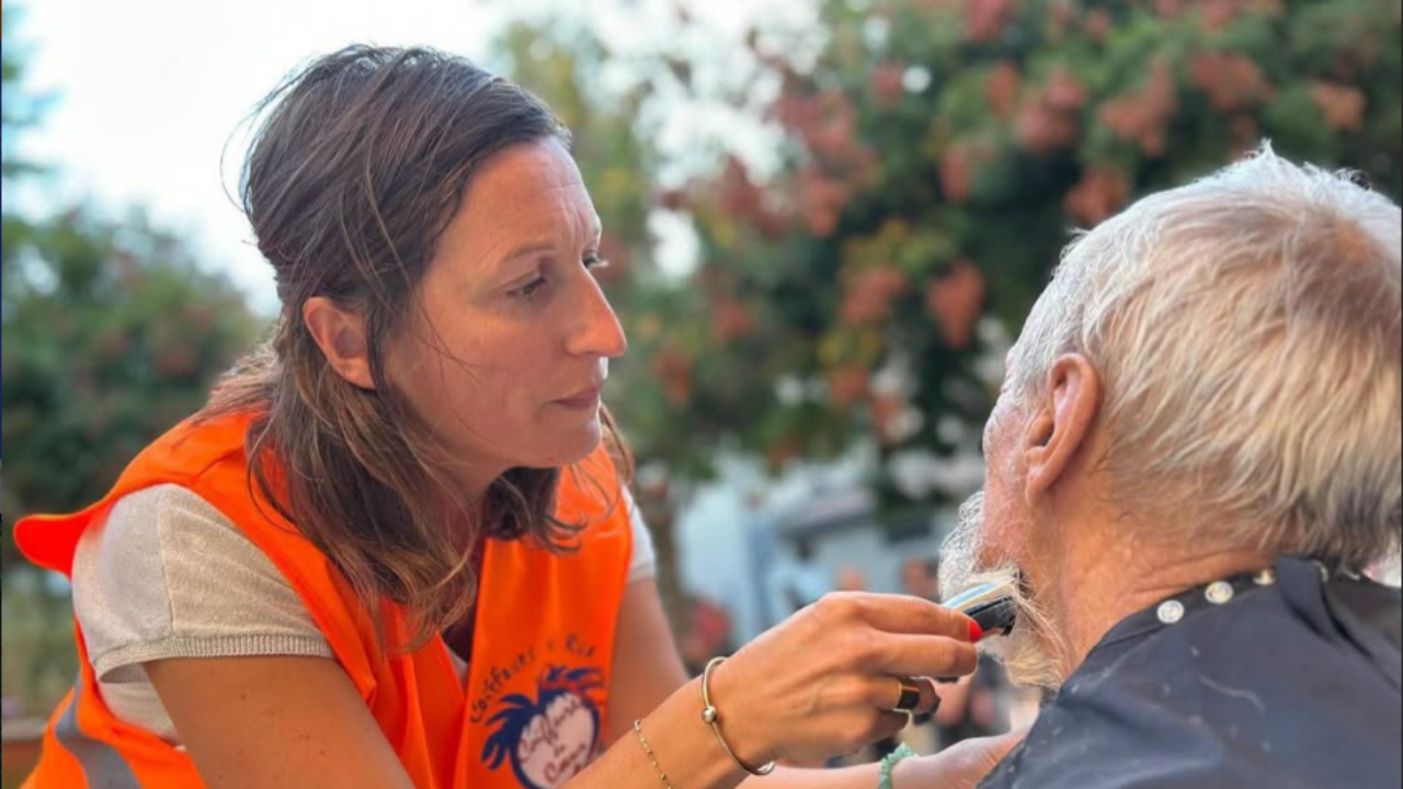 À Annecy, Coiffure du Cœur veut renforcer son équipe de bénévoles À Annecy, Coiffure du Cœur veut renforcer son équipe de bénévoles