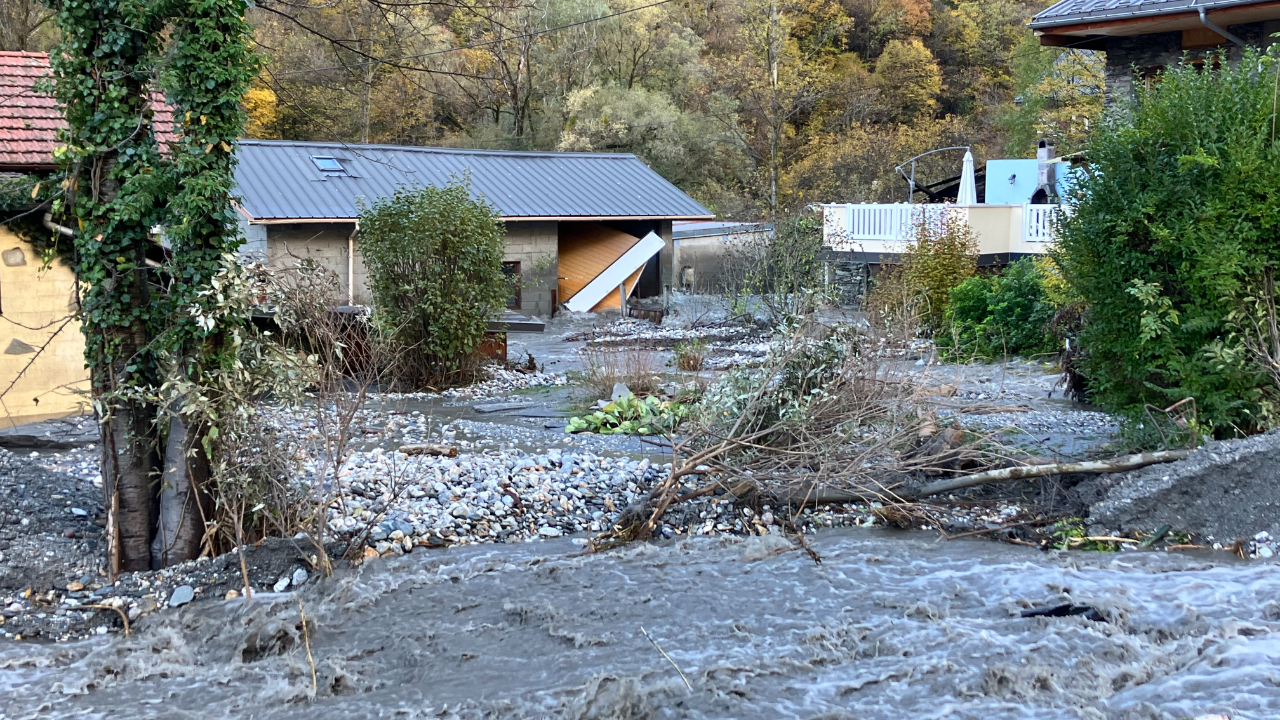 Albertville : la combe de Savoie pourrait-elle se retrouver inonder un jour ? Albertville : la combe de Savoie pourrait-elle se retrouver inonder un jour ?