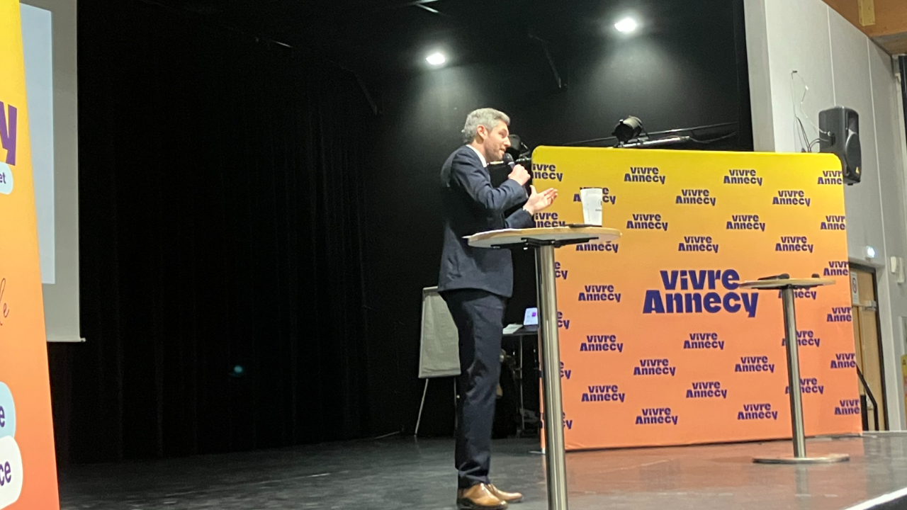 Annecy : "Denis Duperthuy n&rsquo;est pas de gauche"