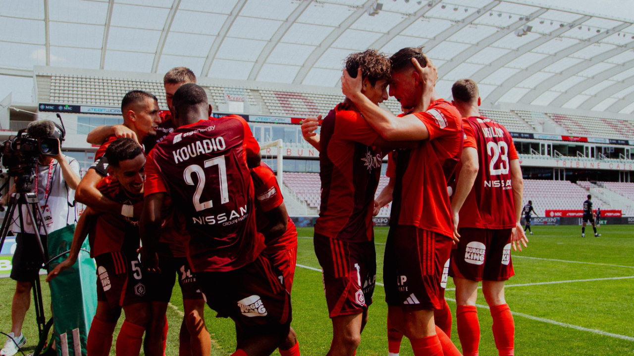 Annecy-Dunkerque : les Reds proches de l'exploit (2-2)