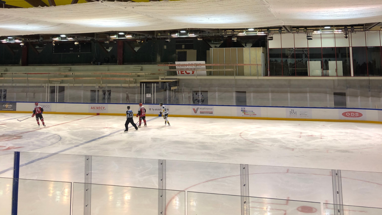 Annecy: encore des travaux pour la patinoire Jean Régis