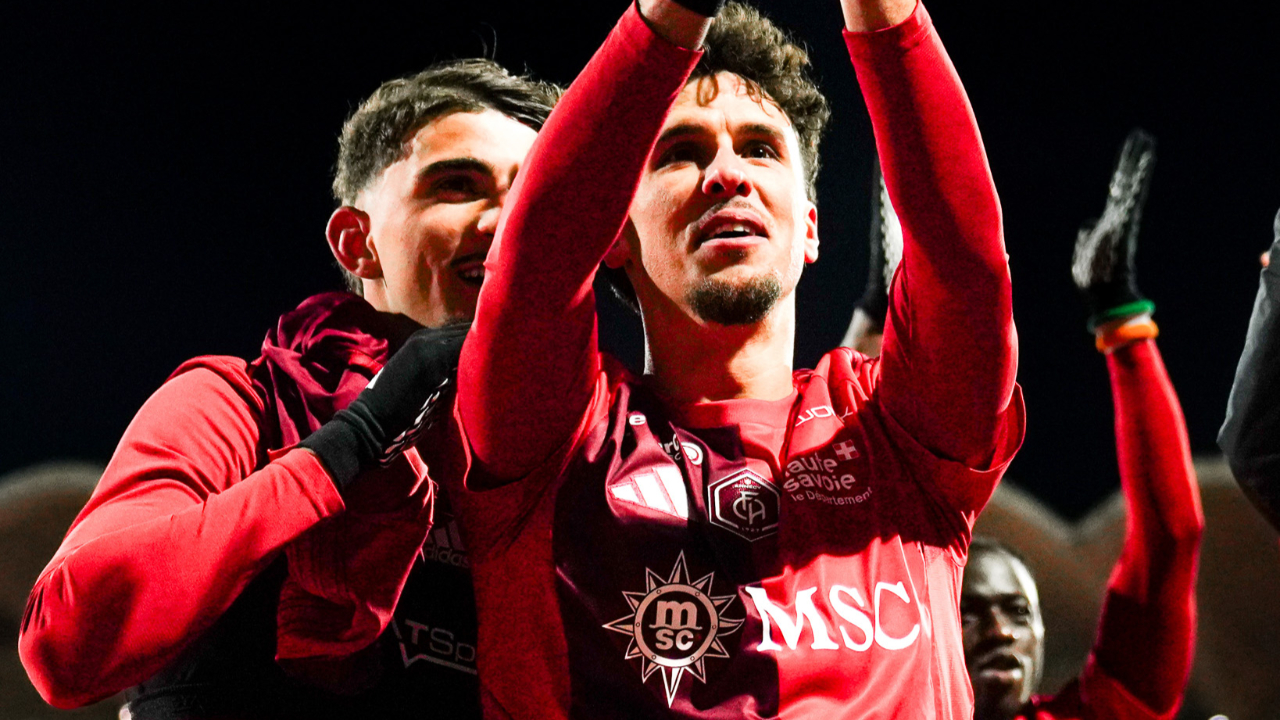 Annecy enfonce logiquement Bastia et retrouve le milieu de tableau de Ligue 2