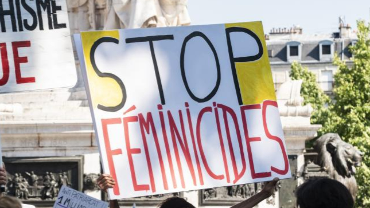 Annecy : Manifestation pour les retraitées en vue de la Journée de la Femme Annecy : Manifestation pour les retraitées en vue de la Journée de la Femme