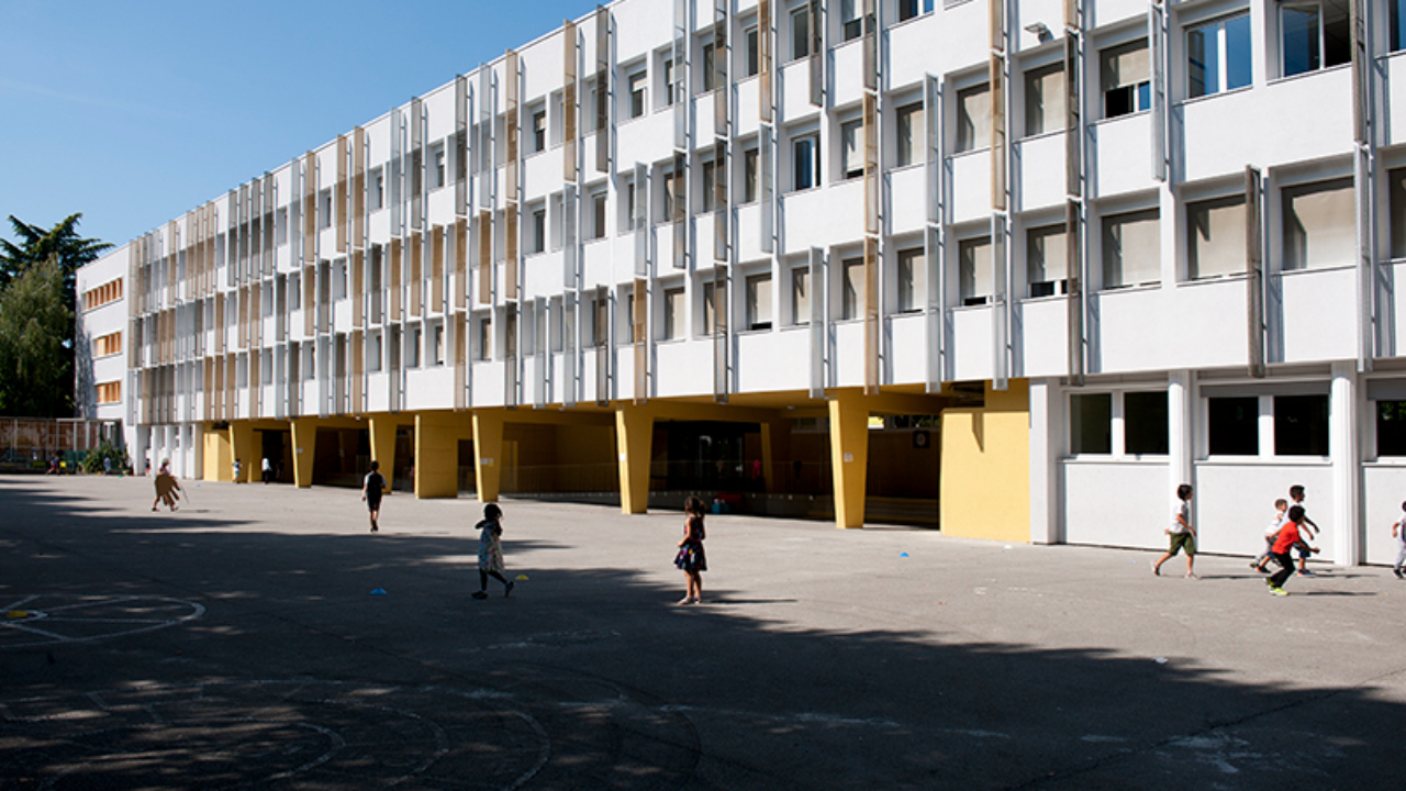 Annecy : Réouverture de l'école des Romains après l'incendie chemin des Alluèges Annecy : Réouverture de l'école des Romains après l'incendie chemin des Alluèges