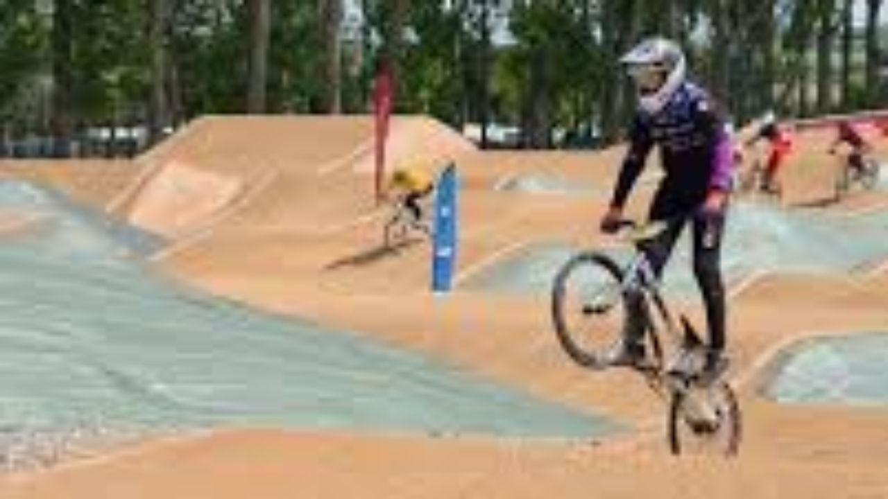 Annecy: un rassemblement pour dénoncer le projet de piste BMX Annecy: un rassemblement pour dénoncer le projet de piste BMX