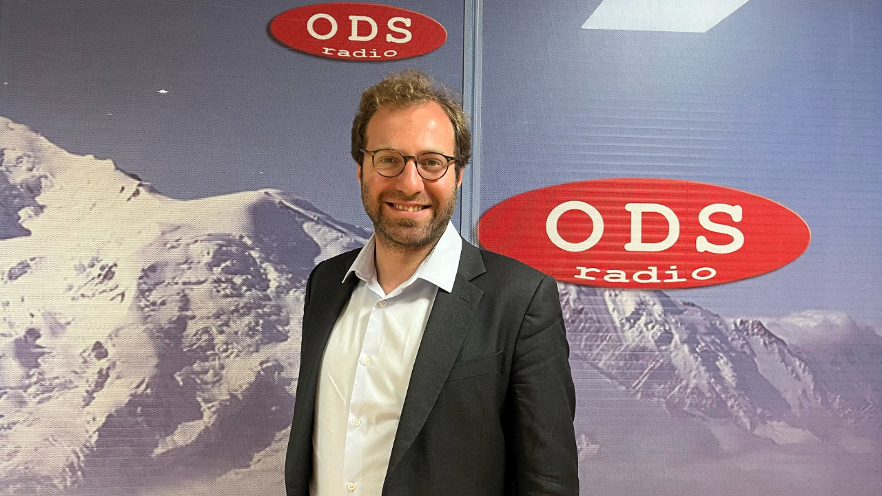 Antoine Armand, candidat aux municipales d'Annecy : "Aujourd'hui, le service public de base n'est pas assuré" Antoine Armand, candidat aux municipales d'Annecy : "Aujourd'hui, le service public de base n'est pas assuré"