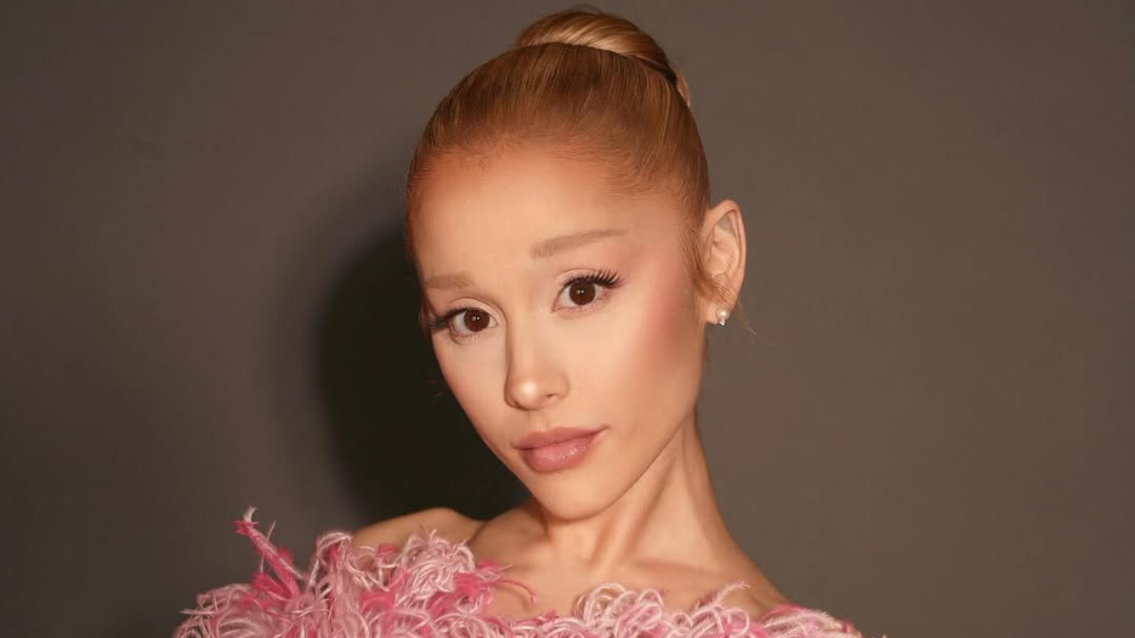 Ariana Grande mélange musique et cinéma dans son court métrage !