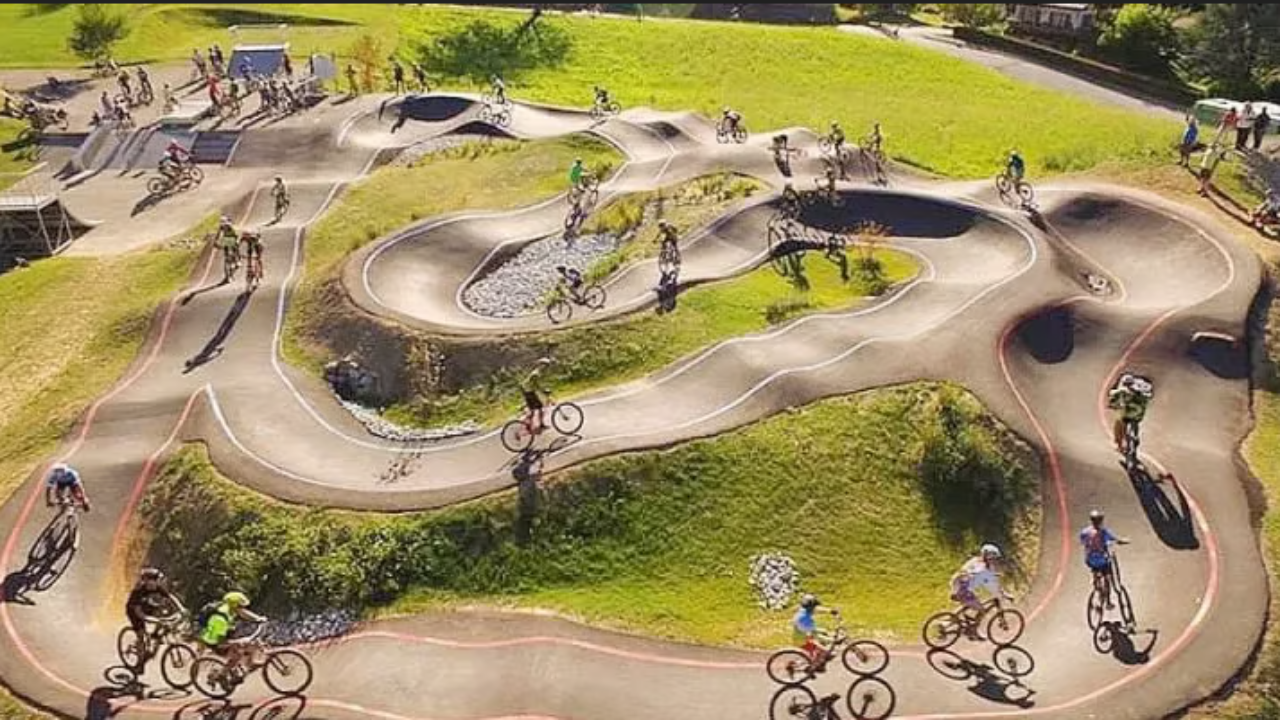 BMX à Scionzier pour les mondiaux de cyclisme : La Ville d'Annecy déçue BMX à Scionzier pour les mondiaux de cyclisme : La Ville d'Annecy déçue