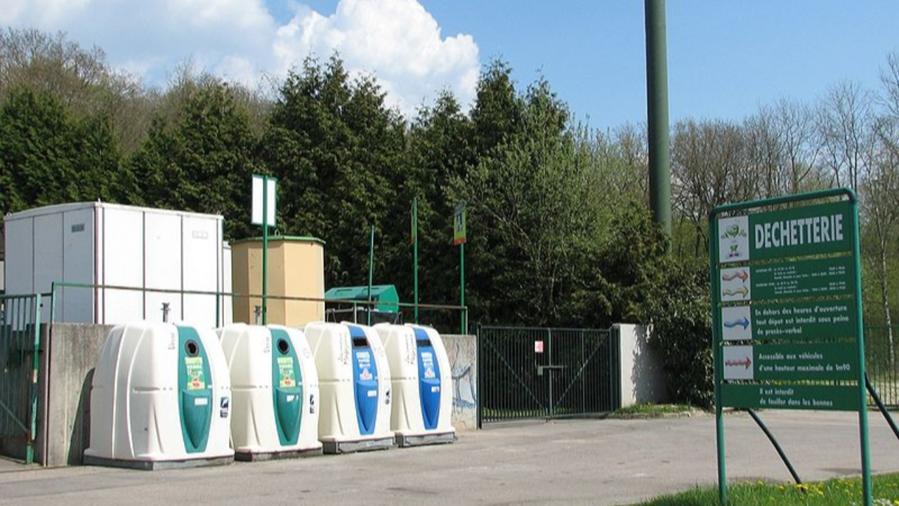 Canicule : les déchetteries de Grand Chambéry s’adaptent Canicule : les déchetteries de Grand Chambéry s’adaptent