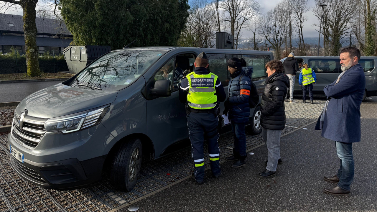 Chamb&eacute;ry : Plus de 50 infractions des taxis, VTC et cars