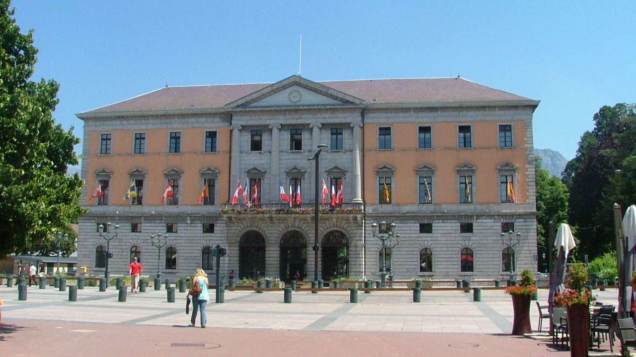 Chantier de l'Hôtel de Ville d'Annecy : "Une porte ouverte à l'anarchie" pour Annecy Patrimoine