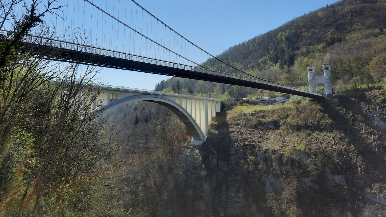 Chute mortelle d'une femme au Pont de la Caille : vers une meilleure sécurisation du site ? Chute mortelle d'une femme au Pont de la Caille : vers une meilleure sécurisation du site ?