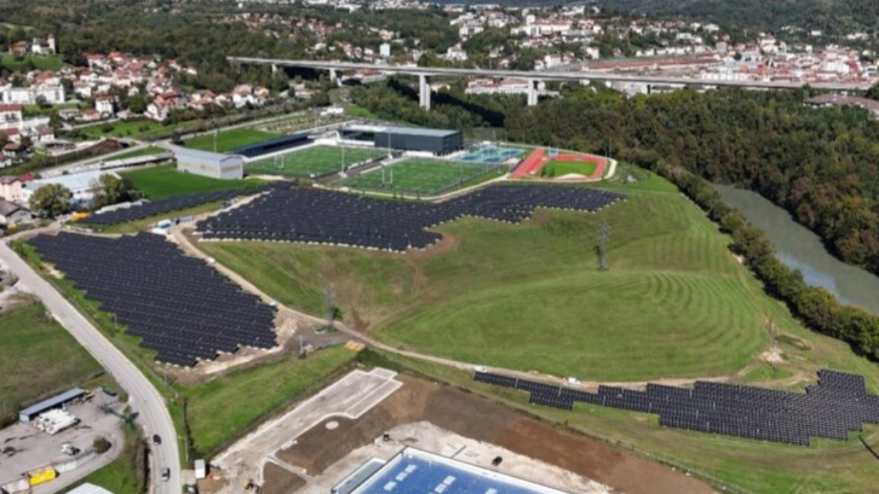 Des centrales solaires aux abords de l’A40 Des centrales solaires aux abords de l’A40