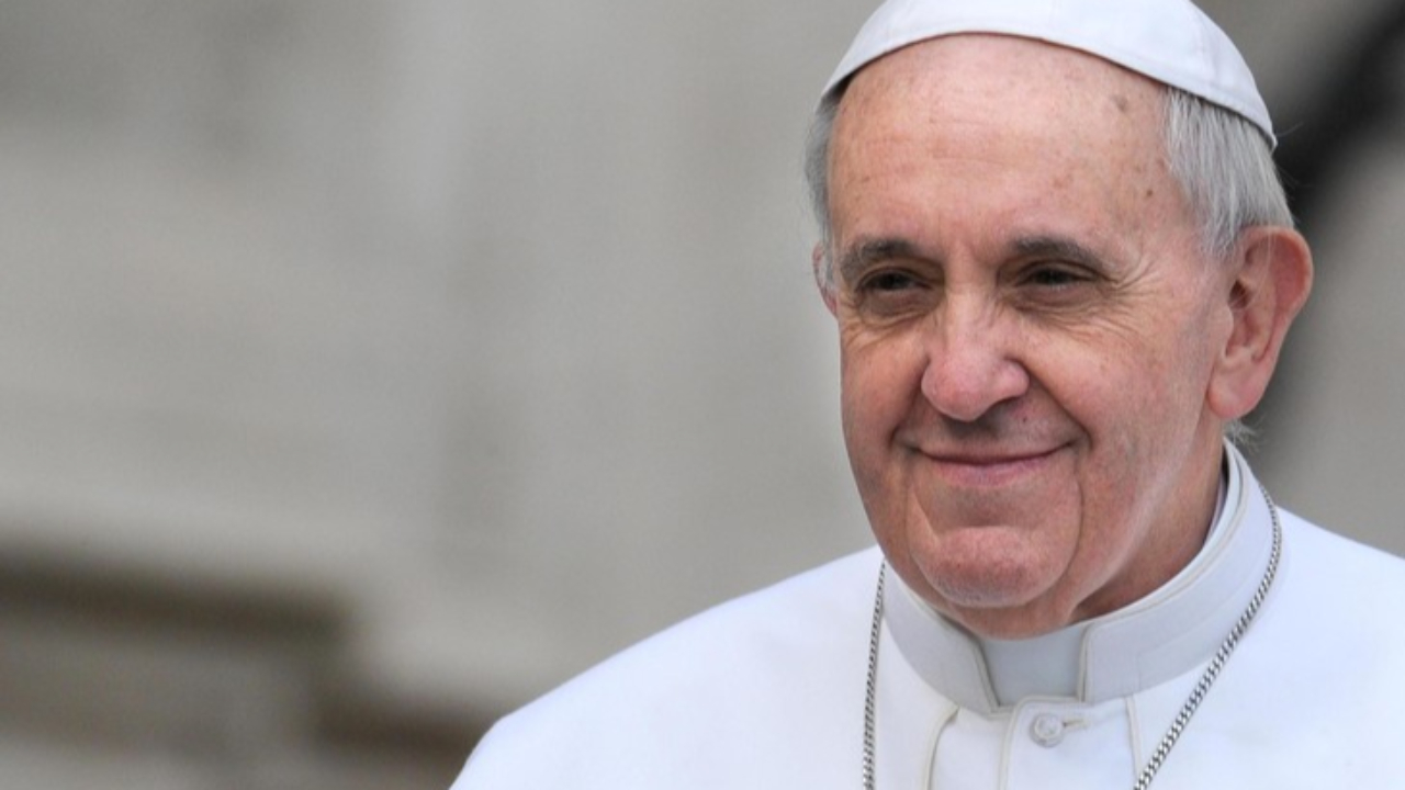 Des hommages au Pape François en Pays de Savoie