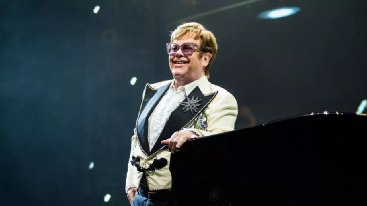 Elton John : Il prend une décision radicale après ses problèmes de santé ! Elton John : Il prend une décision radicale après ses problèmes de santé !