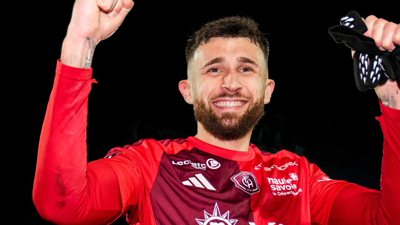 FC Annecy-Amiens : la premi&egrave;re de l'ann&eacute;e pour les Reds (2-0)