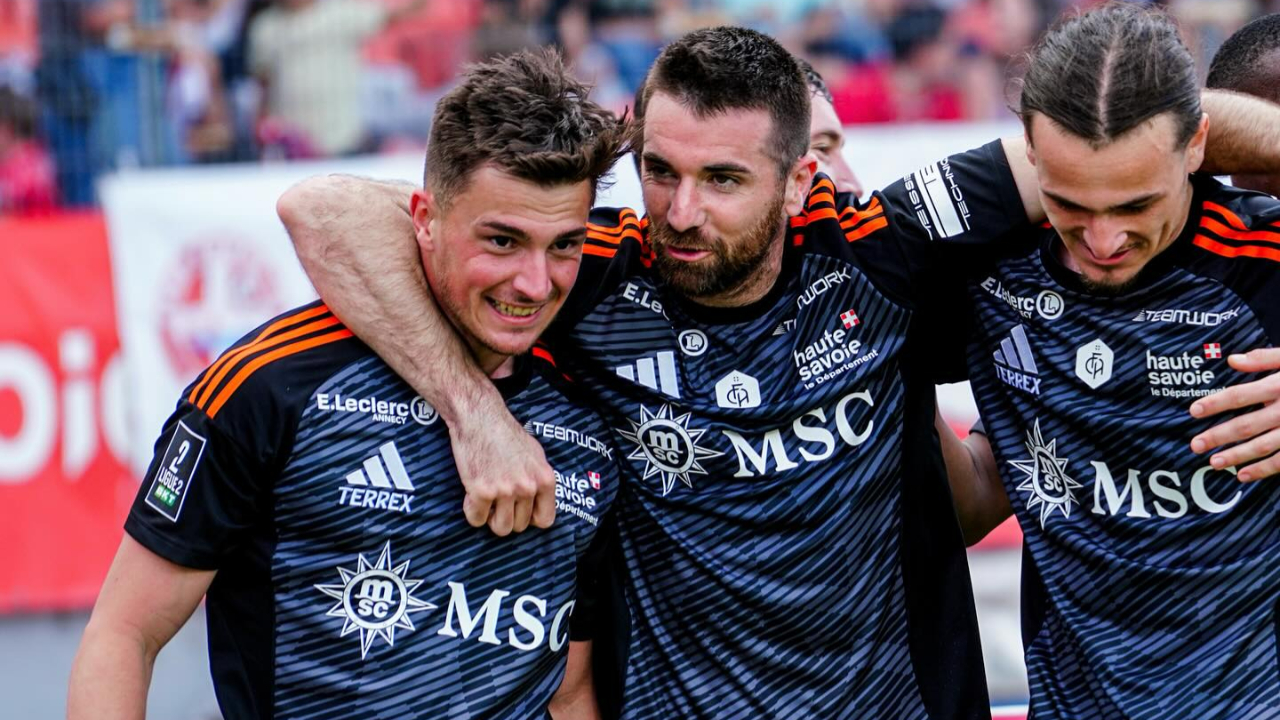 FC Annecy-GF38 : les Reds terminent 6e, un classement historique aux portes des play-offs