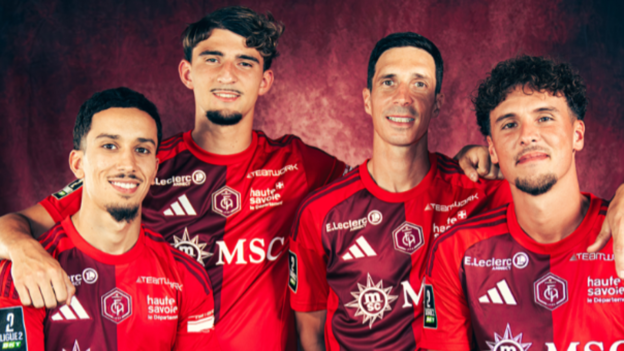 FC Annecy : Le nouveau maillot a été dévoilé