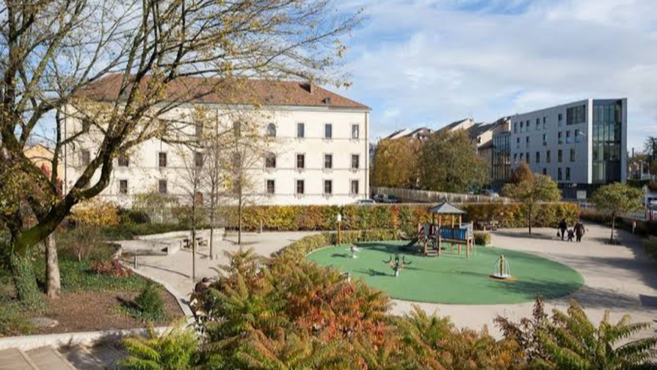 Andilly : Procès de l'ancien maire, accusé d'agressions sexuelles sur mineures Andilly : Procès de l'ancien maire, accusé d'agressions sexuelles sur mineures
