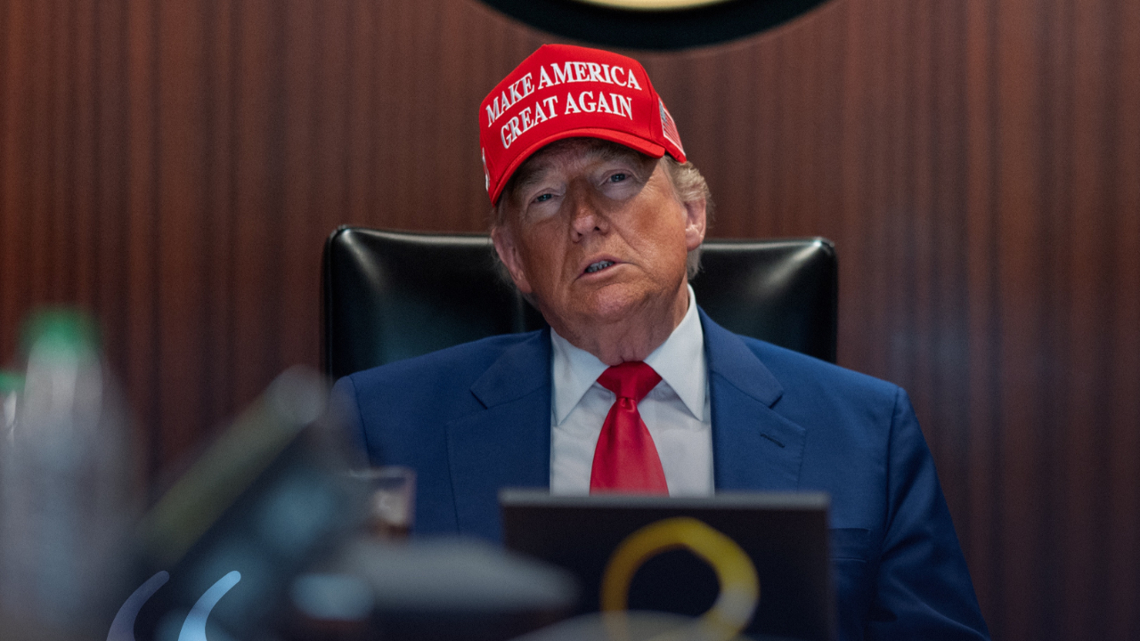 Le PCF d&eacute;nonce une "agression imp&eacute;rialiste" des &Eacute;tats-Unis au Venezuela et appelle au rassemblement &agrave; Annecy