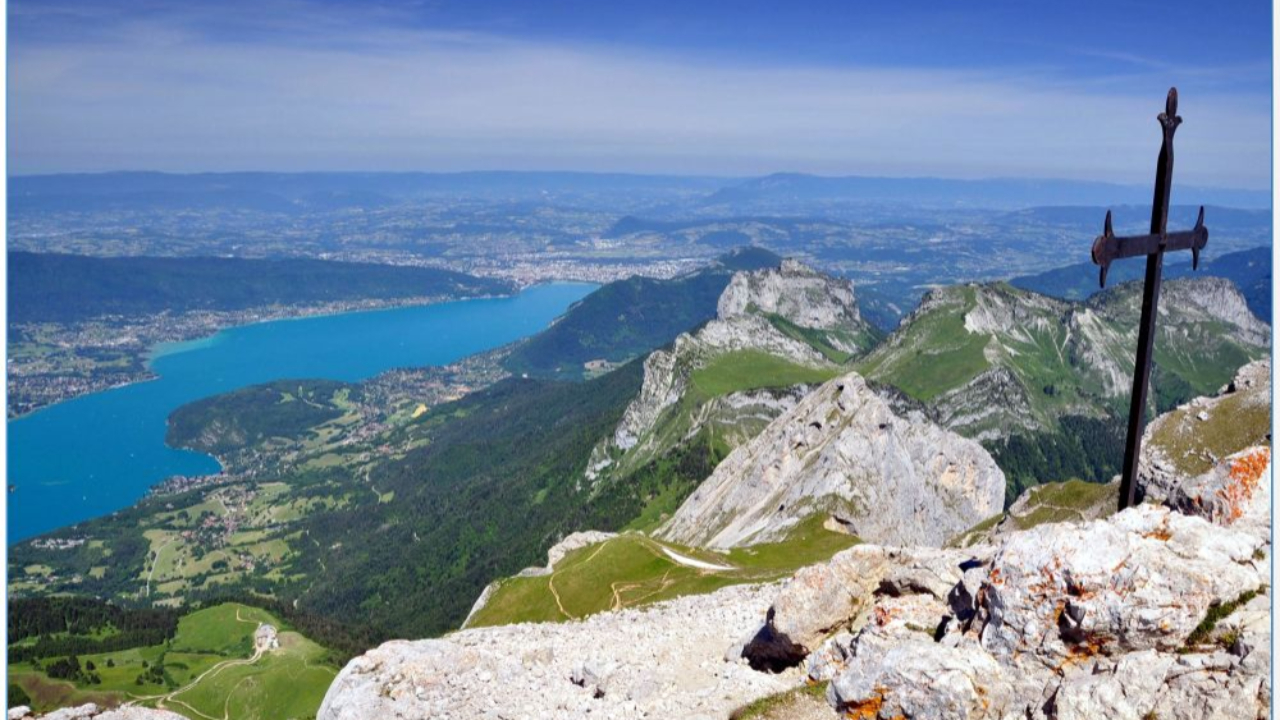 Le sentier de rando de la Tournette va fermer pendant un mois