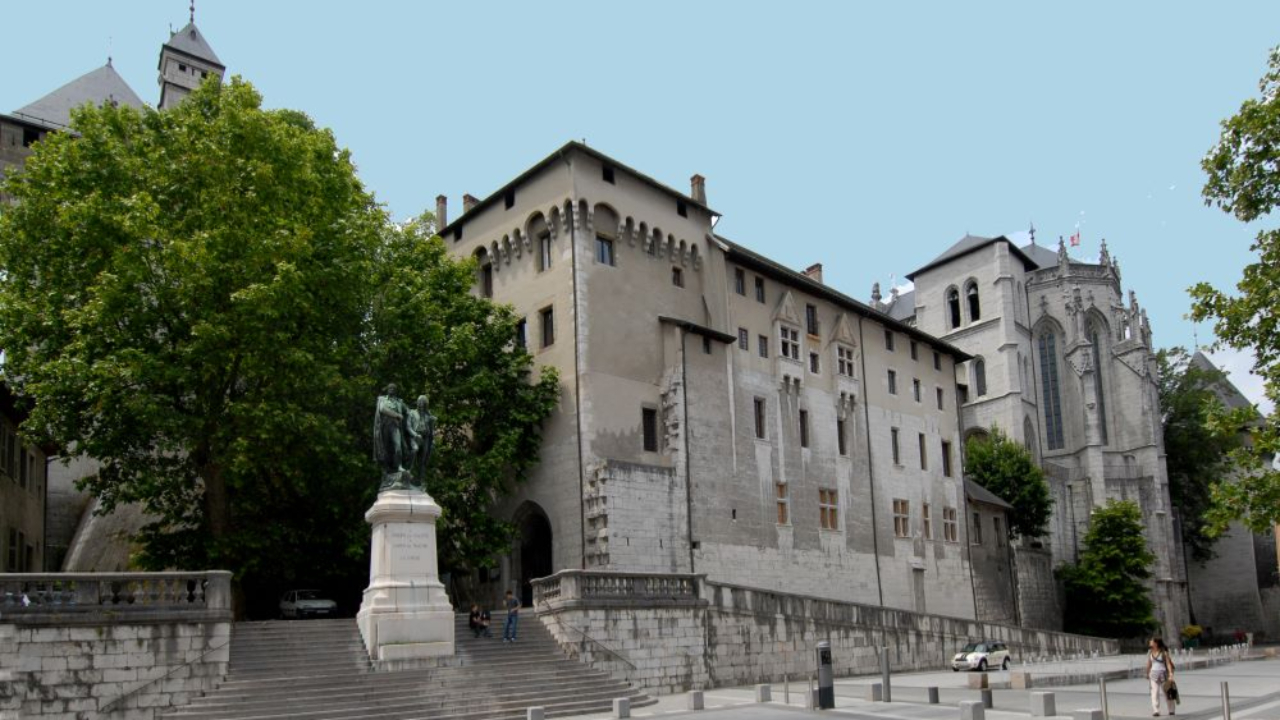 Les Ecologistes des Pays de Savoie dénoncent un « défilé fasciste » à Chambéry