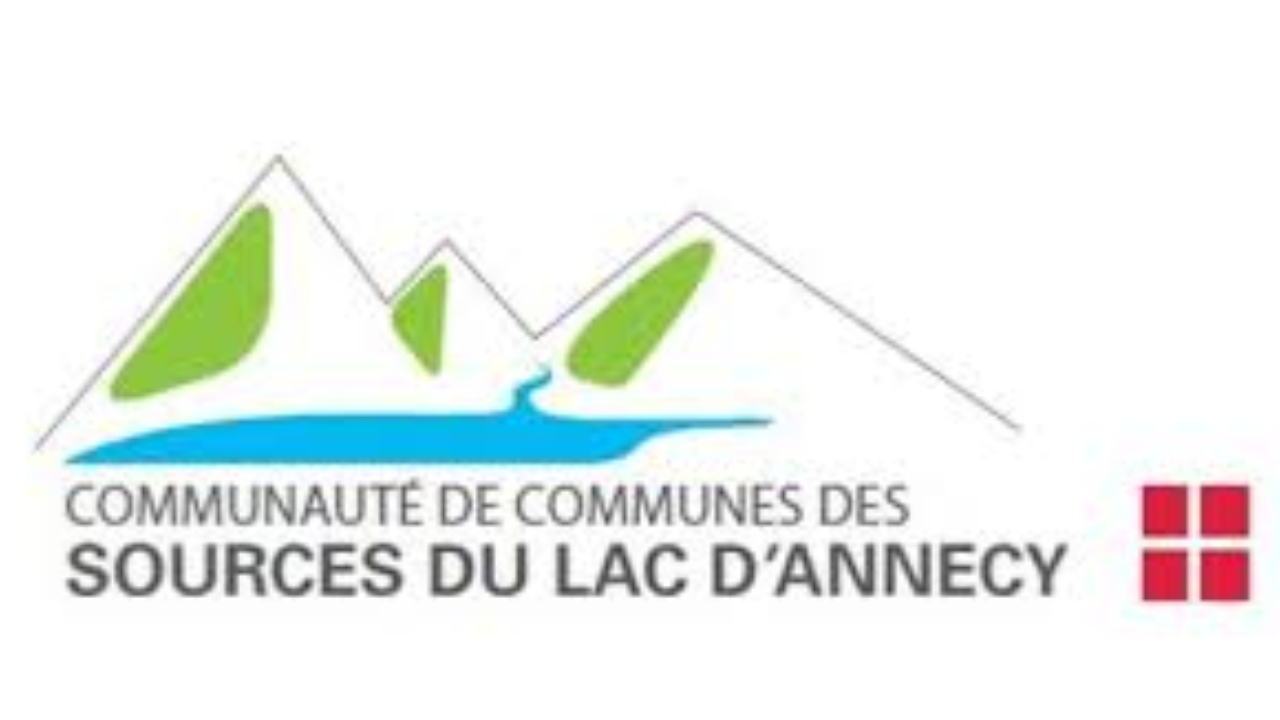 Les nouveaux élus de la communauté de communes des Sources du lac d'Annecy installés Les nouveaux élus de la communauté de communes des Sources du lac d'Annecy installés