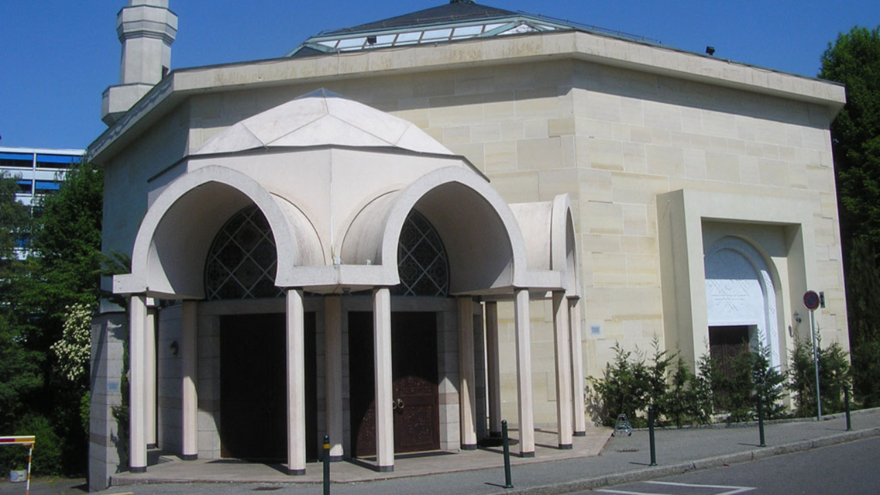 Maires de Haute-Savoie accusés d'islamisme : Le PCF 74 accuse l'extrême droite de "détruire la République" Maires de Haute-Savoie accusés d'islamisme : Le PCF 74 accuse l'extrême droite de "détruire la République"