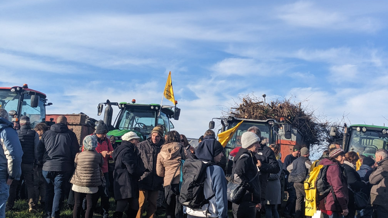 Manifestations agricoles : deux péages bloqués en Haute-Savoie Manifestations agricoles : deux péages bloqués en Haute-Savoie