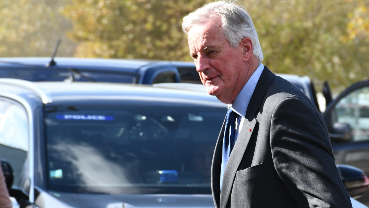 Michel Barnier annonce qu'il se présentera aux législatives partielles à Paris