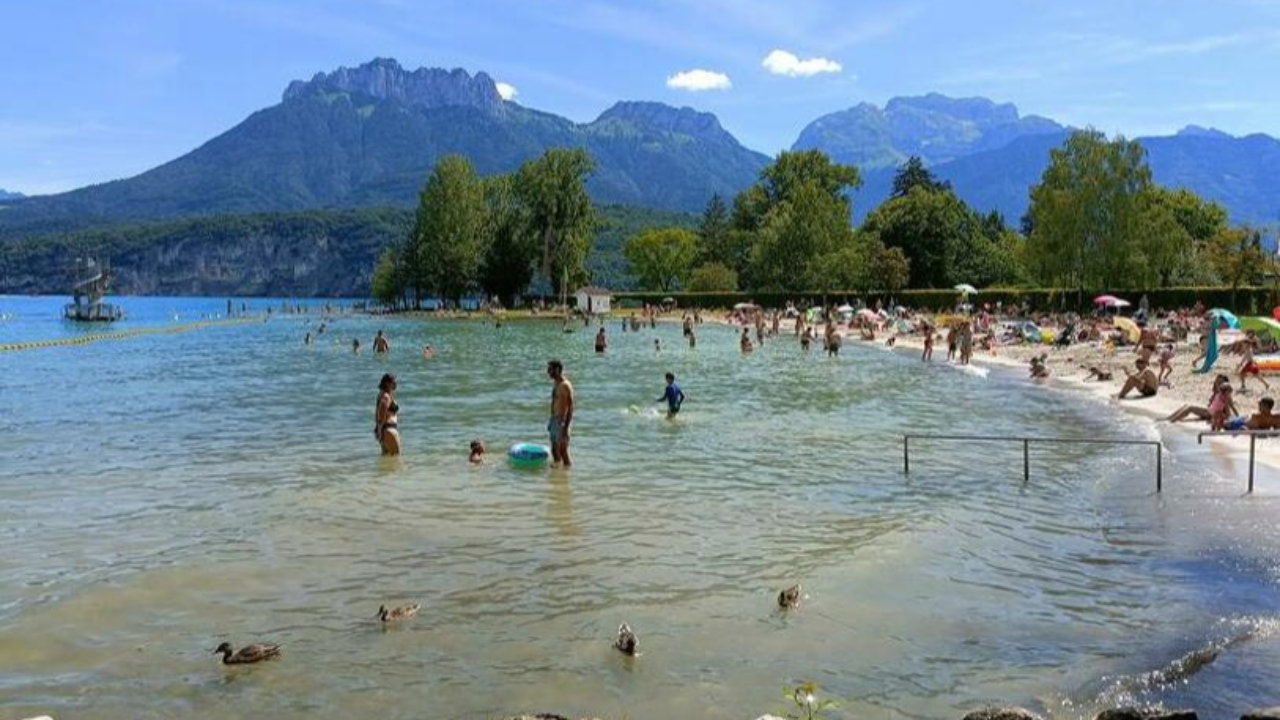 Saint-Jorioz : Interdiction d'accès à la plage municipale, une "erreur de communication" pour la mairie