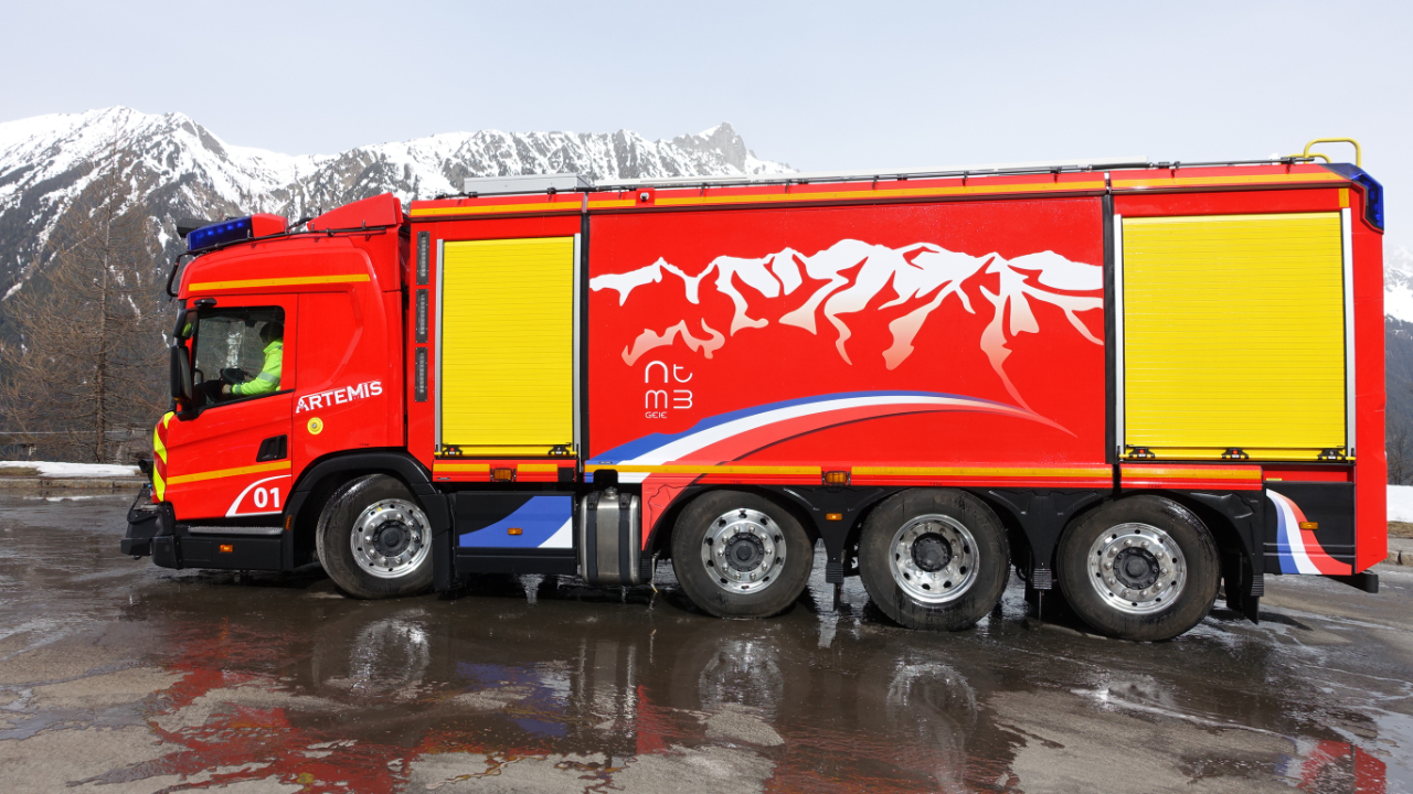 Un nouveau véhicule pour la sécurité du Tunnel du Mont-Blanc Un nouveau véhicule pour la sécurité du Tunnel du Mont-Blanc