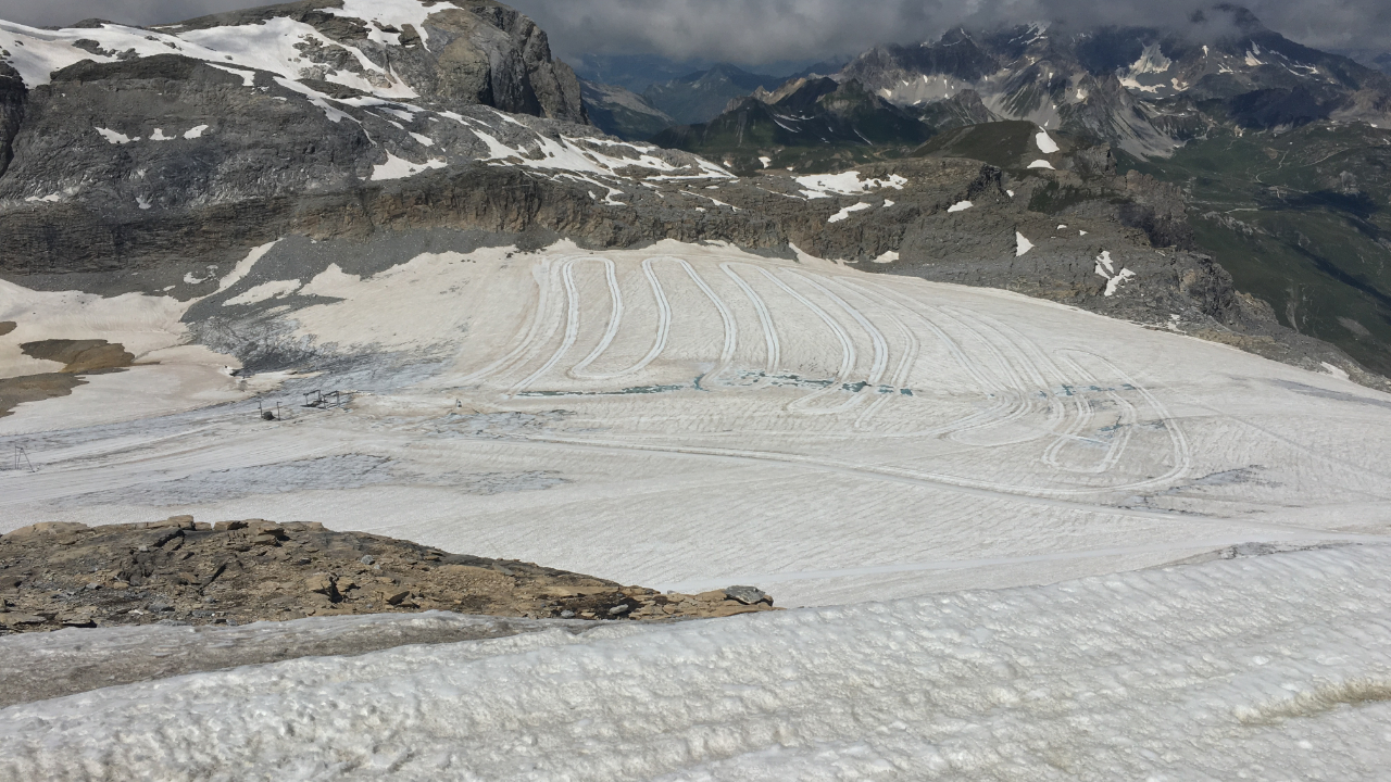 Une protection forte des glaciers d'ici à 2030