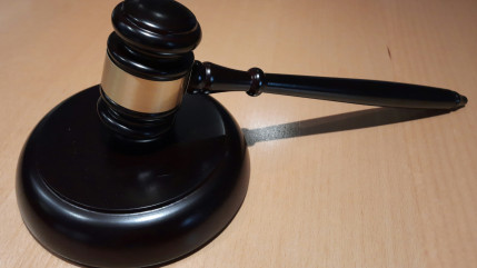 Annecy : Fantômes, barre de fer magique, banque... soins psychiatriques obligatoires pour un homme violent