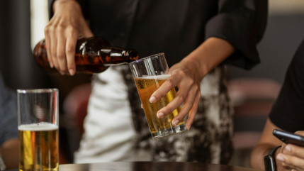 Annecy : Il refuse de recevoir des pi&egrave;ces sur son billet, il frappe un serveur