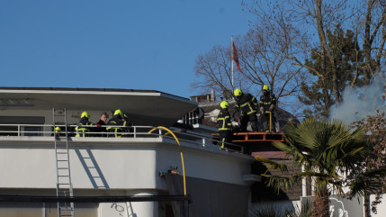 Annecy : l'incendie du Pop plage est termin&eacute;