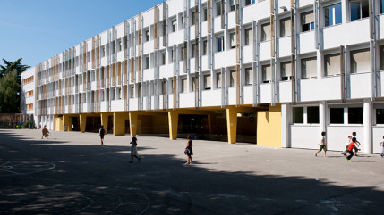 Annecy : R&eacute;ouverture de l'&eacute;cole des Romains apr&egrave;s l'incendie chemin des Allu&egrave;ges