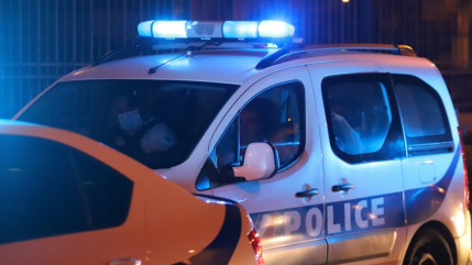 Annecy : une automobiliste ivre multiplie les infractions devant des policiers atterrés Annecy : une automobiliste ivre multiplie les infractions devant des policiers atterrés