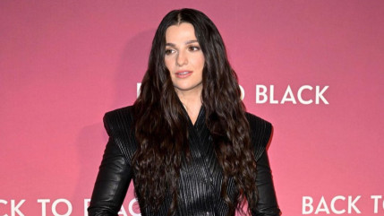 "Back To Black" : Marisa Abela chante bel et bien dans le film !