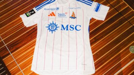 FC Annecy : Le maillot extérieur officiellement dévoilé FC Annecy : Le maillot extérieur officiellement dévoilé