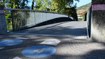 Grand Chamb&eacute;ry : Deux passerelles cyclables r&eacute;nov&eacute;es pour 280 000 euros