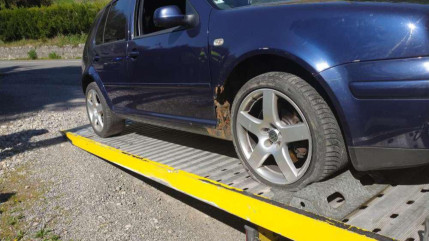 Haute-Savoie : alcool, drogue, 146 km/h&hellip; un conducteur interpell&eacute; apr&egrave;s une fuite