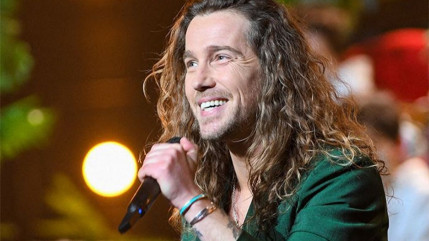 Julien Doré se confie sur le rôle de sa vie, papa Julien Doré se confie sur le rôle de sa vie, papa